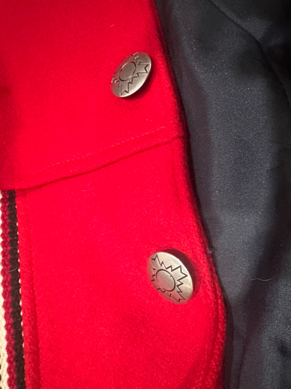 Pioneer Wear | Southwestern Long Chimayo Blanket Wool Coat Red/ vintage - Picture 3 of 6